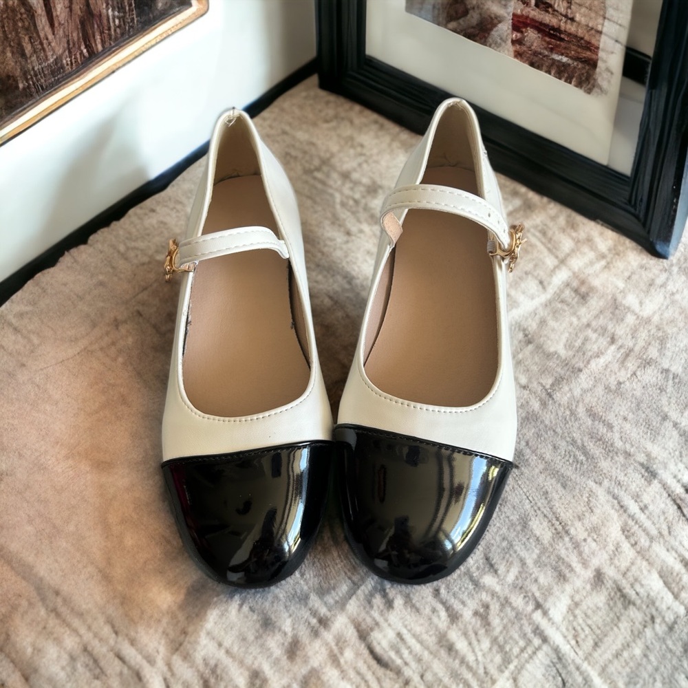 Two-Tone Mary Jane Flats in Cream and Black with Adjustable Strap